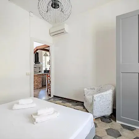 Apartmán B4 In The Center Of Wifi And Ac Řím